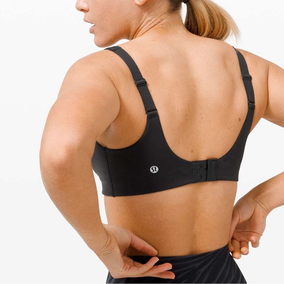 NWT Lululemon In Alignment Straight-Strap Bra *C/D Cup
BLACK - Picture 2 of 9